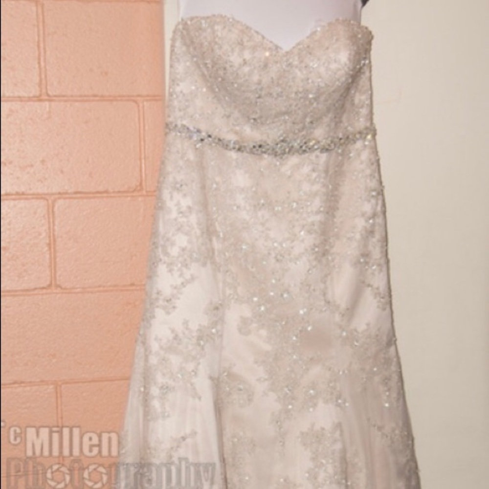 Essence of Australia Wedding Dress